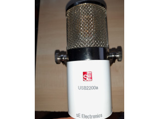 Recording YouTube Studio USB2200A-mikrofon fungerar också med USB, XLR och hörlurar